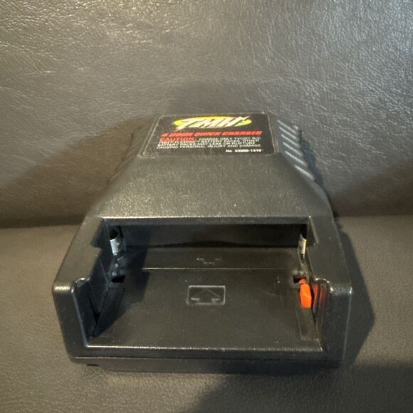 Tyco RC 4 Hour Quick Charger for TMH Flexpack Batteries 33005-1310 TESTED WORKS! - Picture 2 of 3